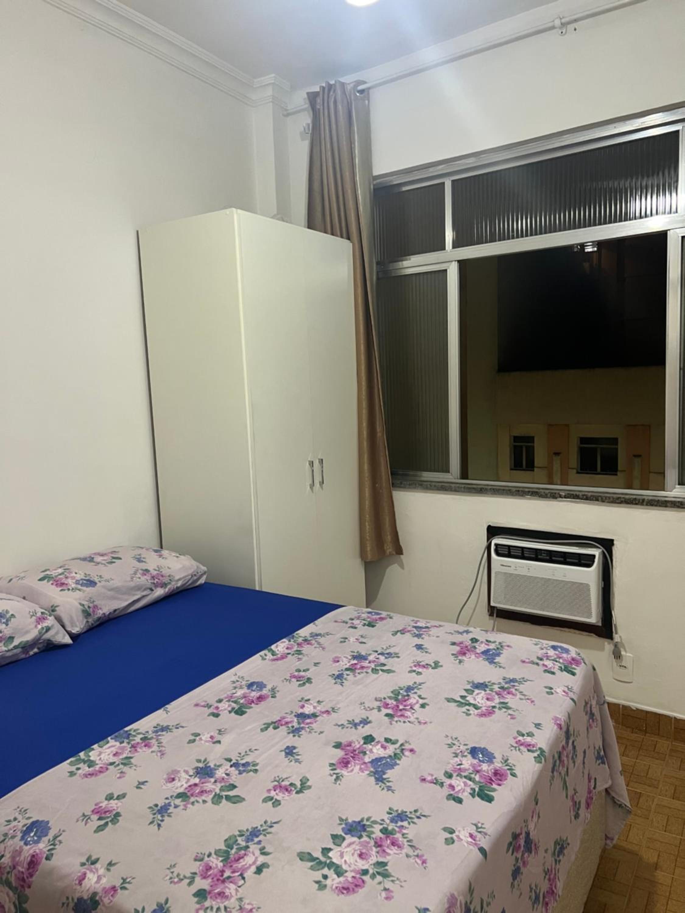 Apartamento em copacabana PÉ NA AREIA
