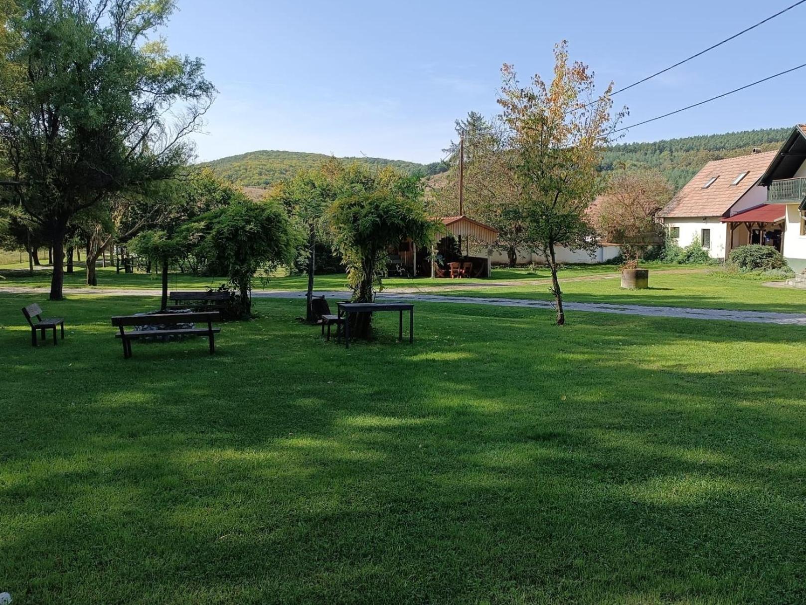 Panzió-Kemping Bekölce view 2