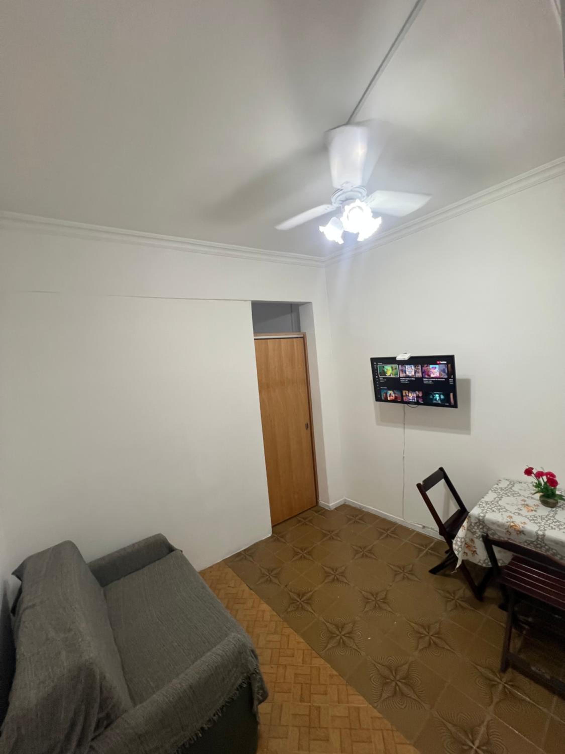 Apartamento em copacabana PÉ NA AREIA