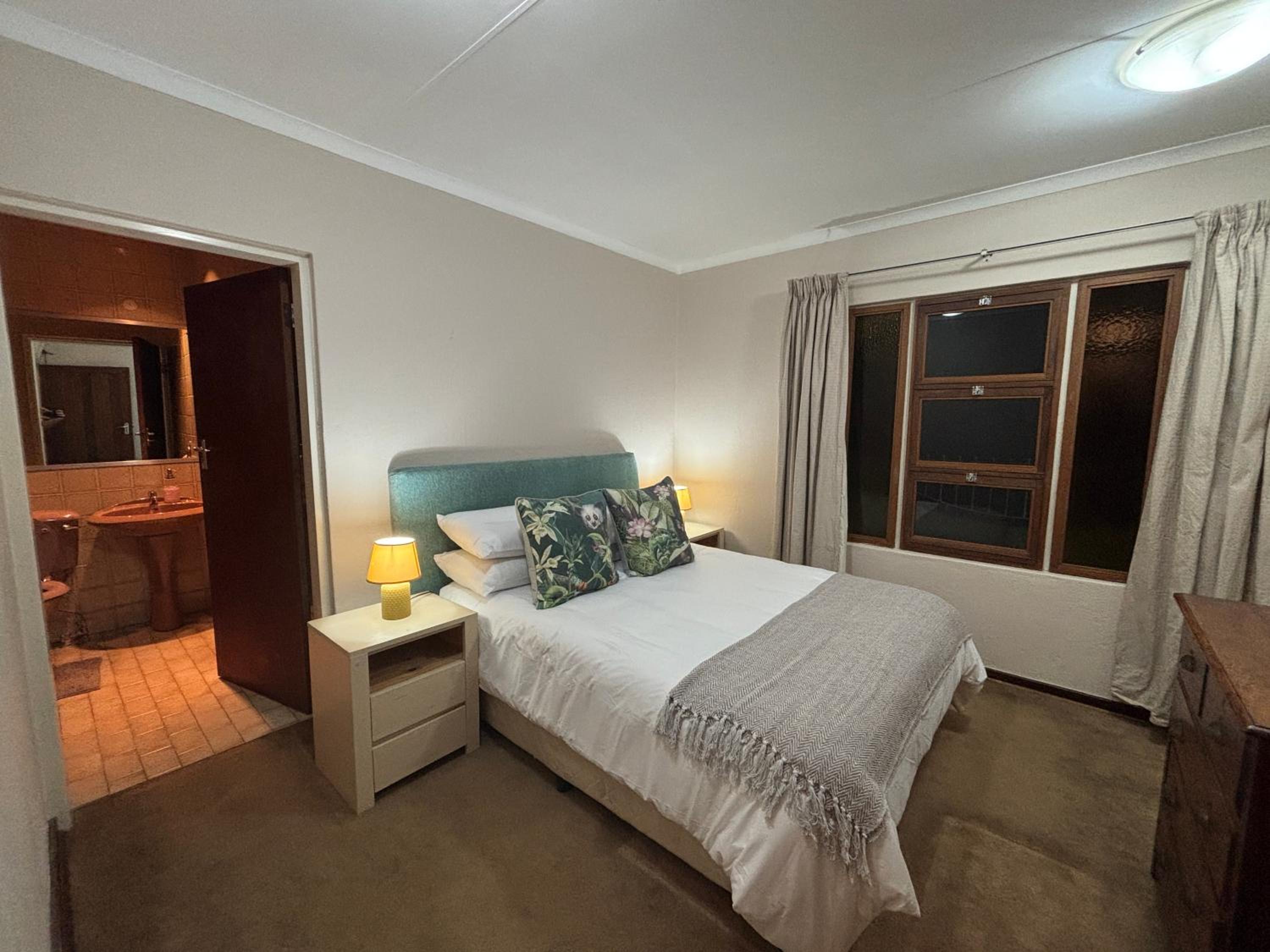 La Casa Blanca - Emmarentia, Johannesburg