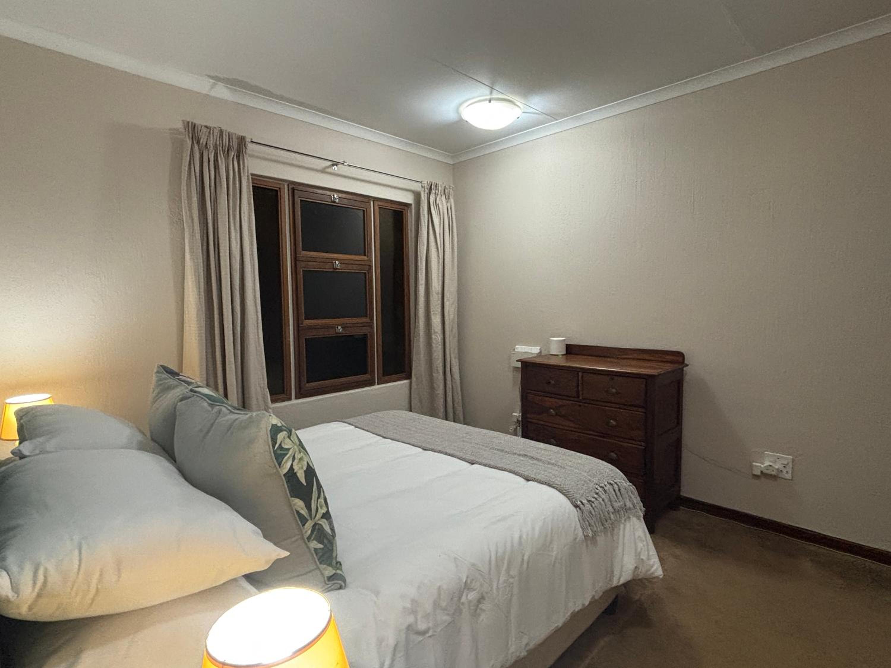 La Casa Blanca - Emmarentia, Johannesburg