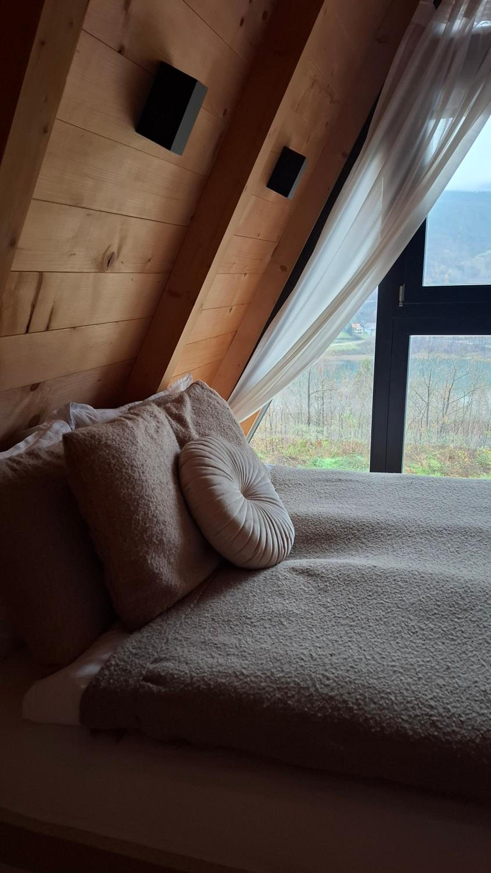 Stone Chalets - TERRA