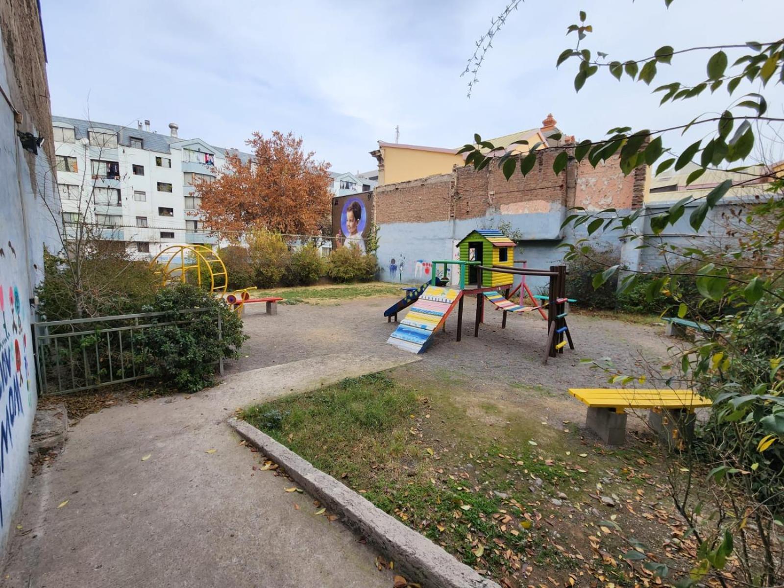 Hotel Depto Pleno centro Santiago barrio 18 - Image 1