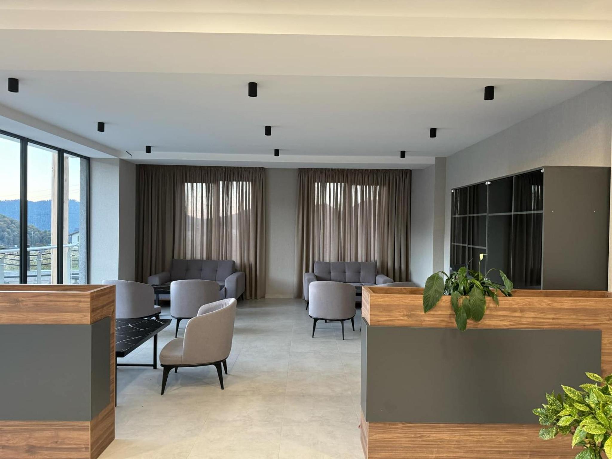 crystal group