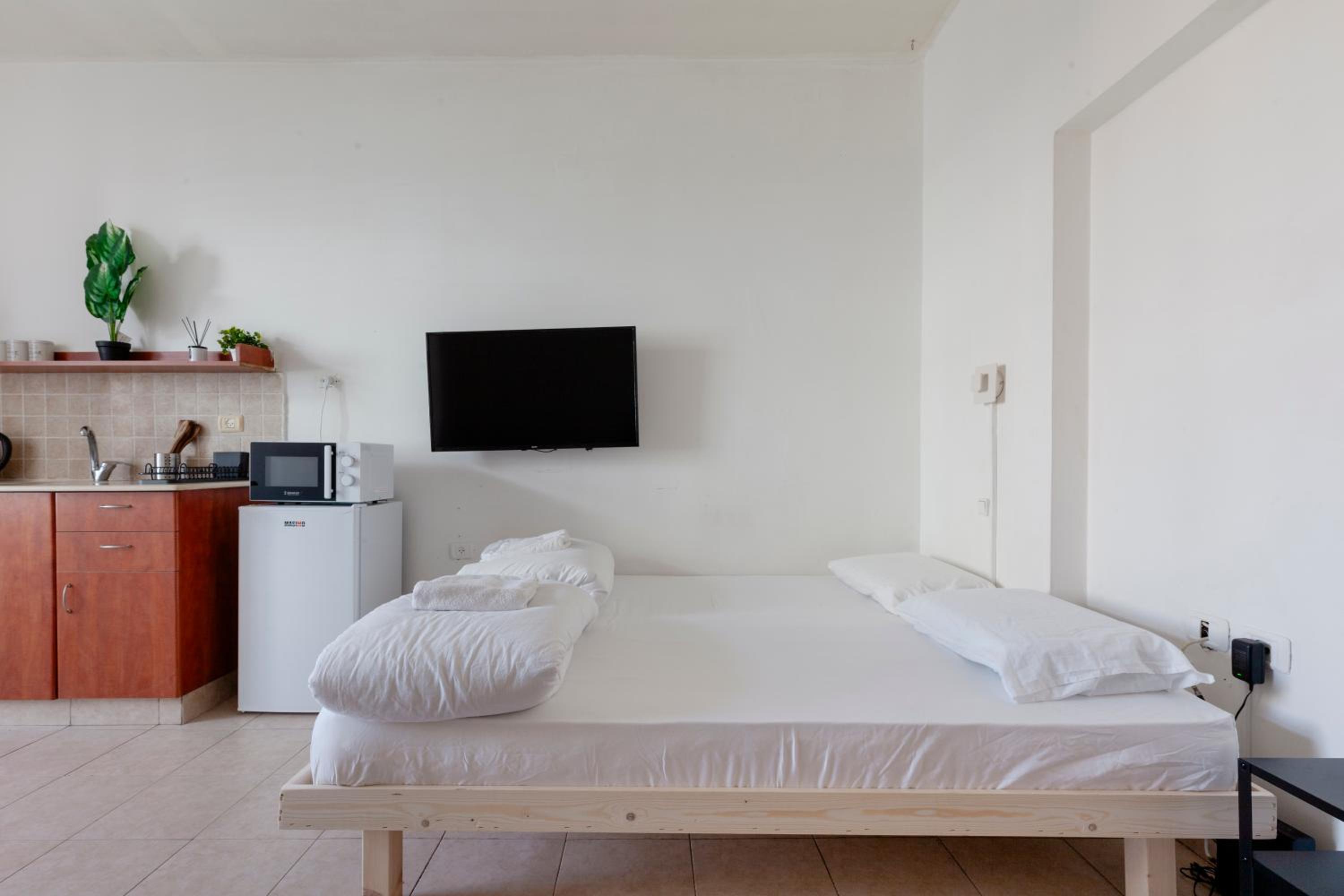 Hashoeva Living Residence view 4