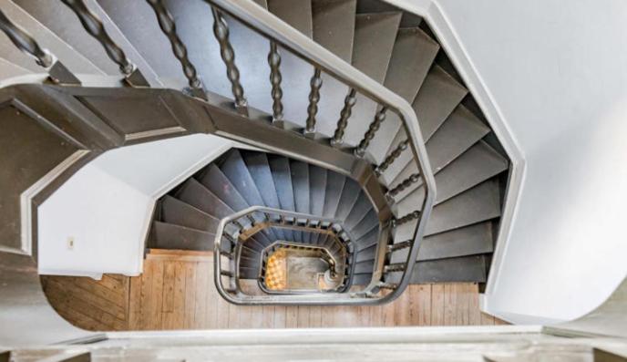 2 Bedroom Apartment with a Rooftop Terrace on 3rd floor