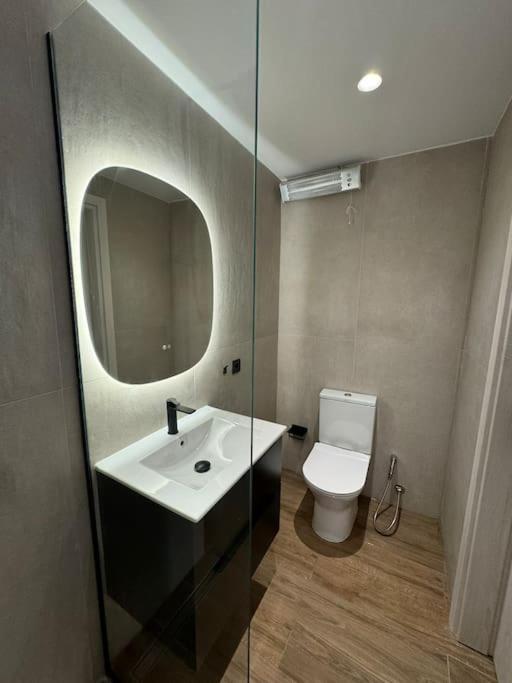 Saloni studio