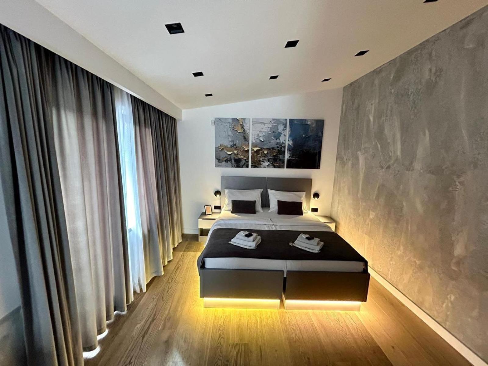 Apartments AMALFI Old Town FREE Parking
