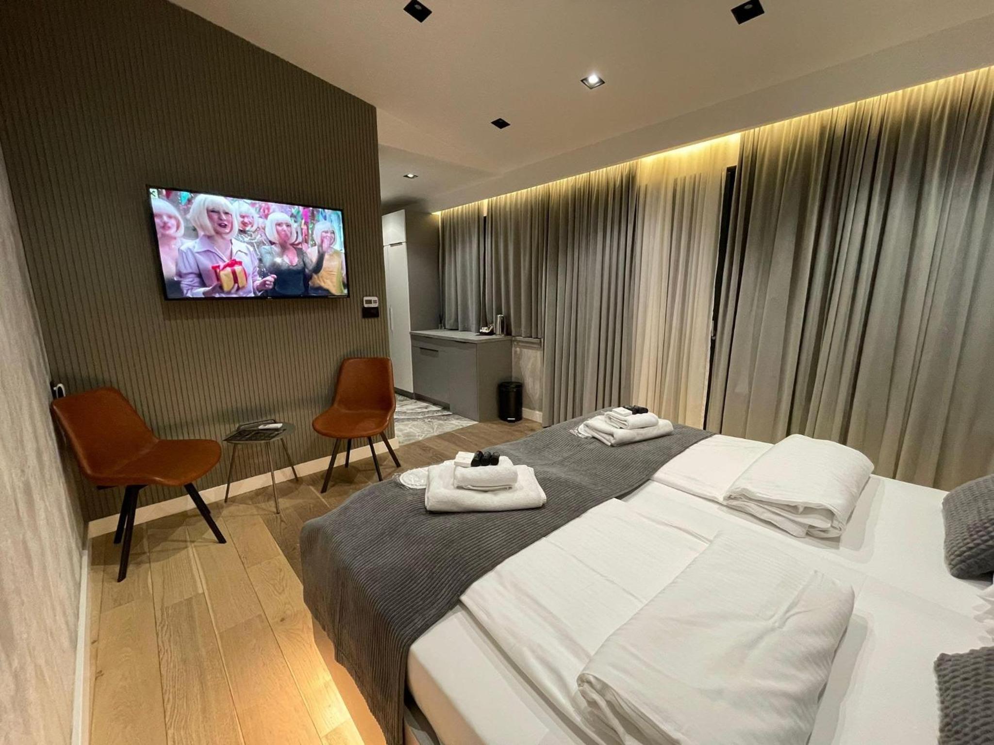 Apartments AMALFI Old Town FREE Parking