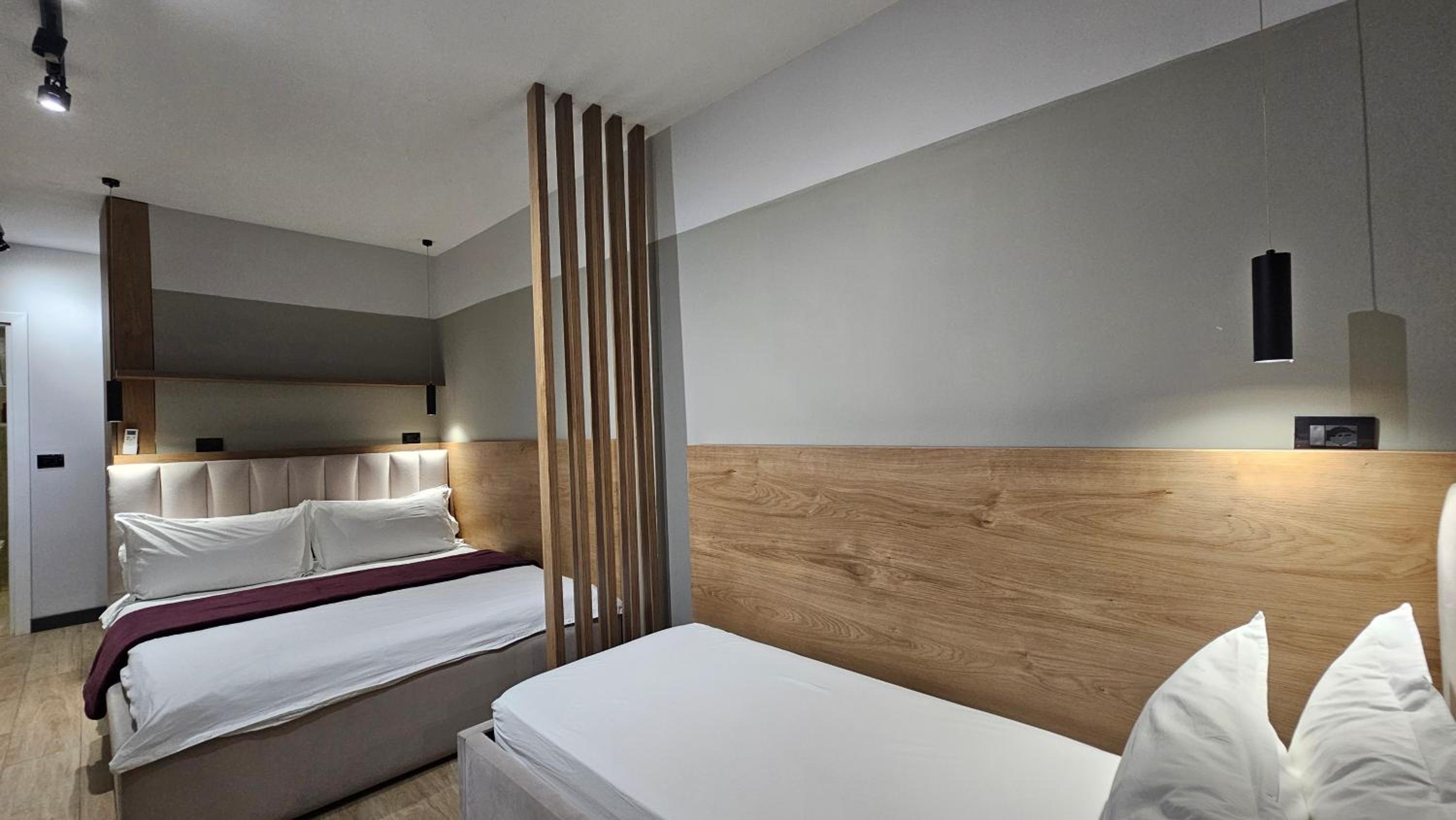 TAM Center Studio Apartment Next To Blloku No2
