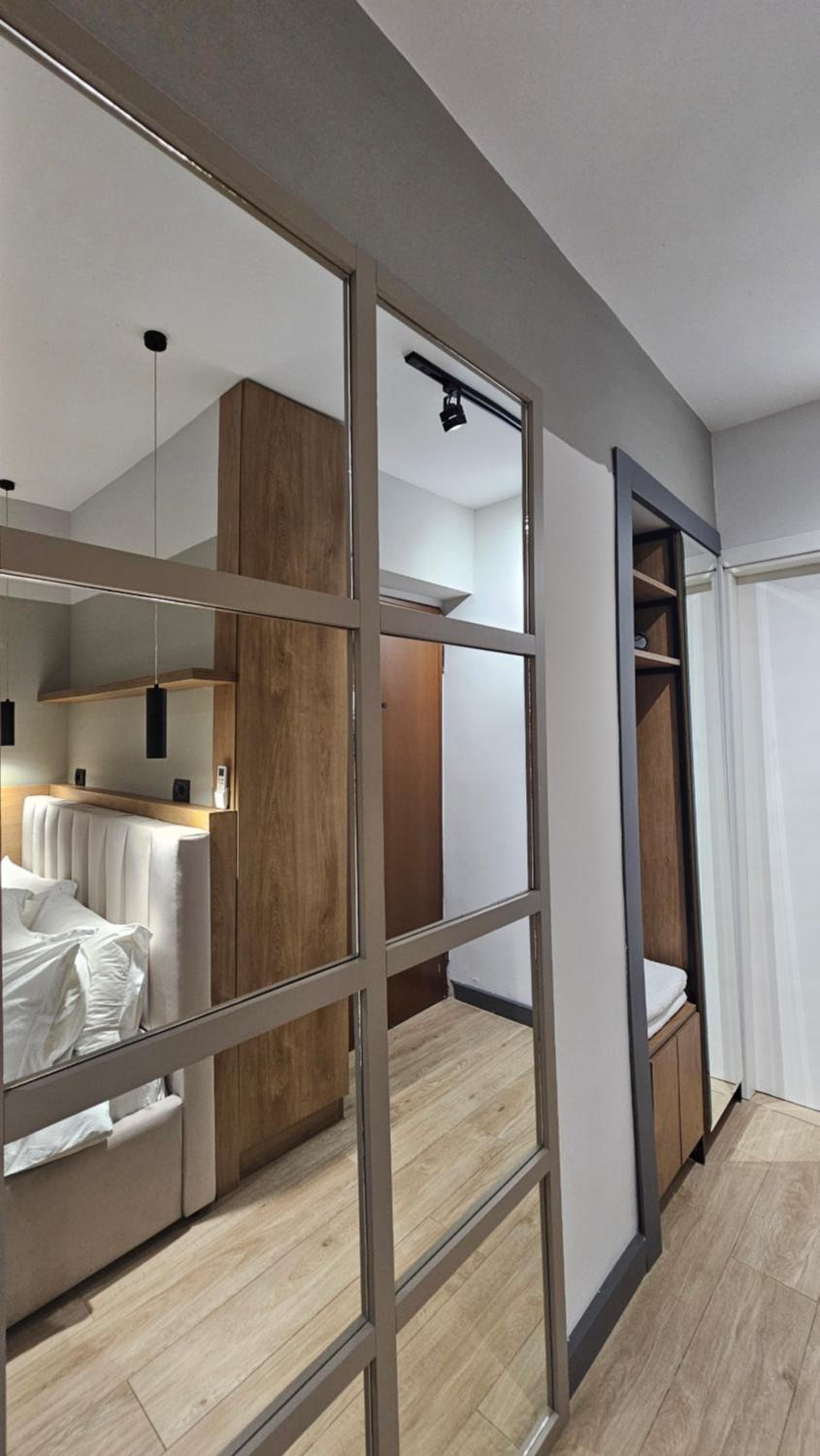 TAM Center Studio Apartment Next To Blloku No2
