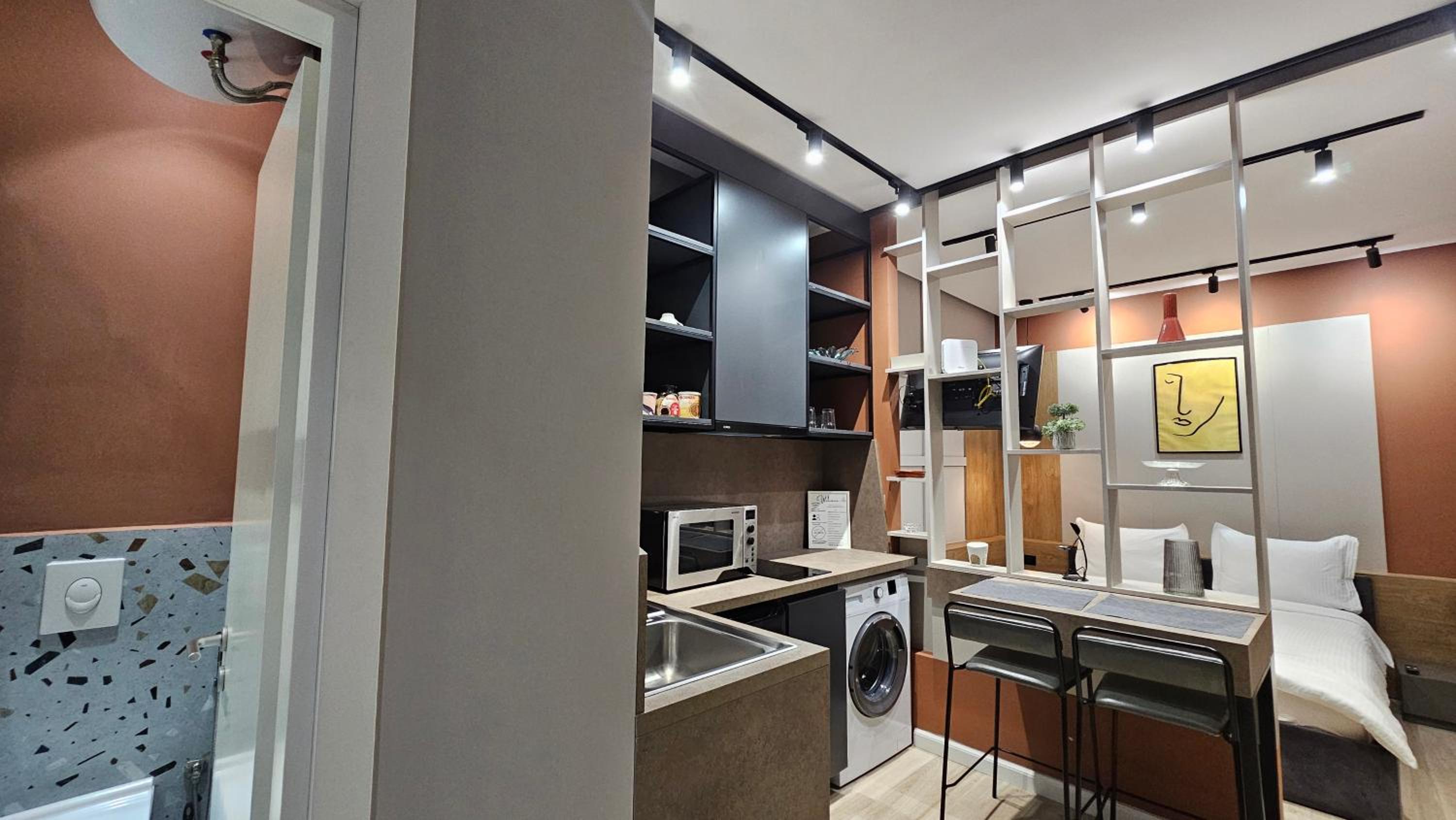 TAM Center Studio Apartment Next To Blloku No2