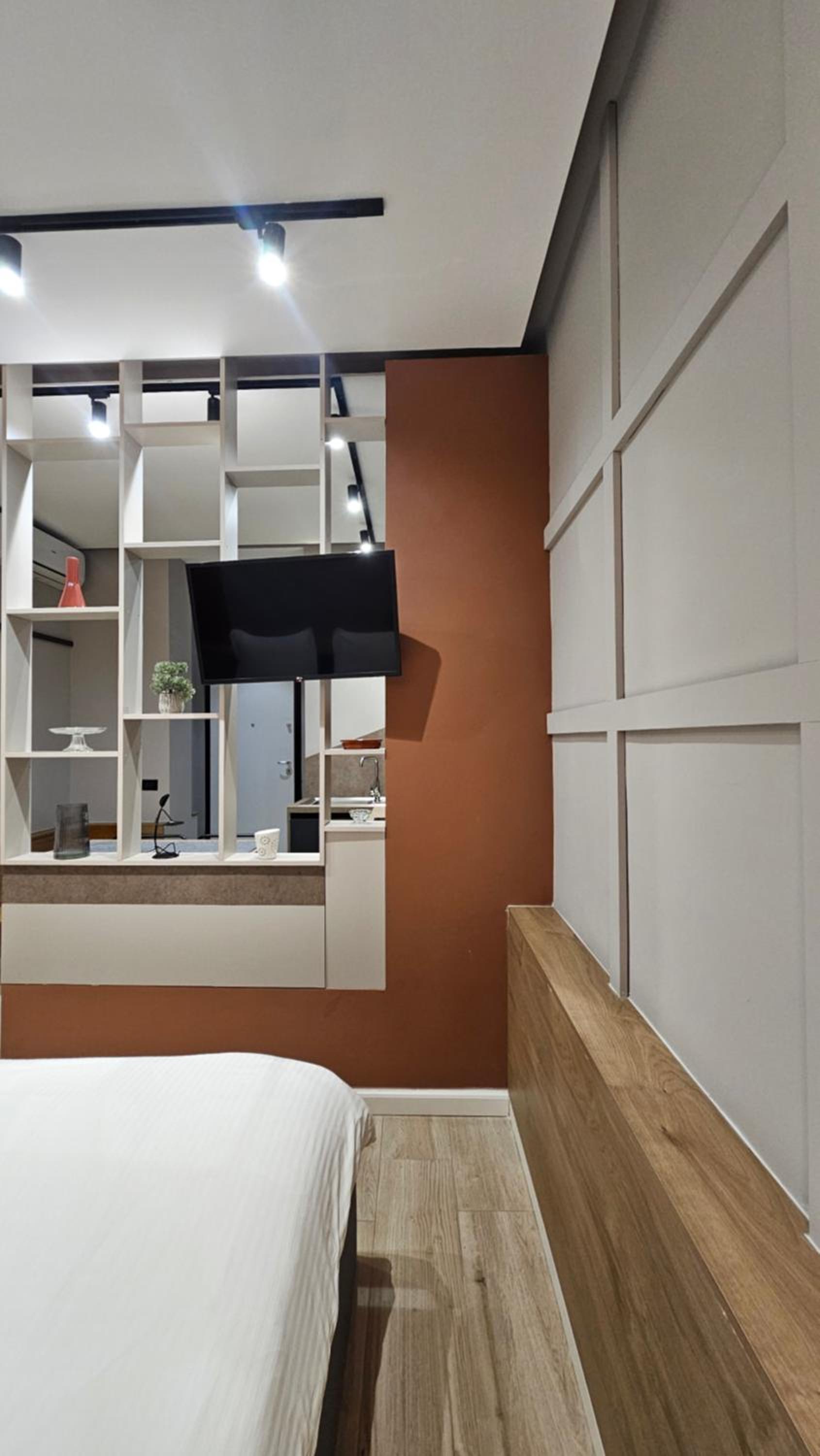 TAM Center Studio Apartment Next To Blloku No2