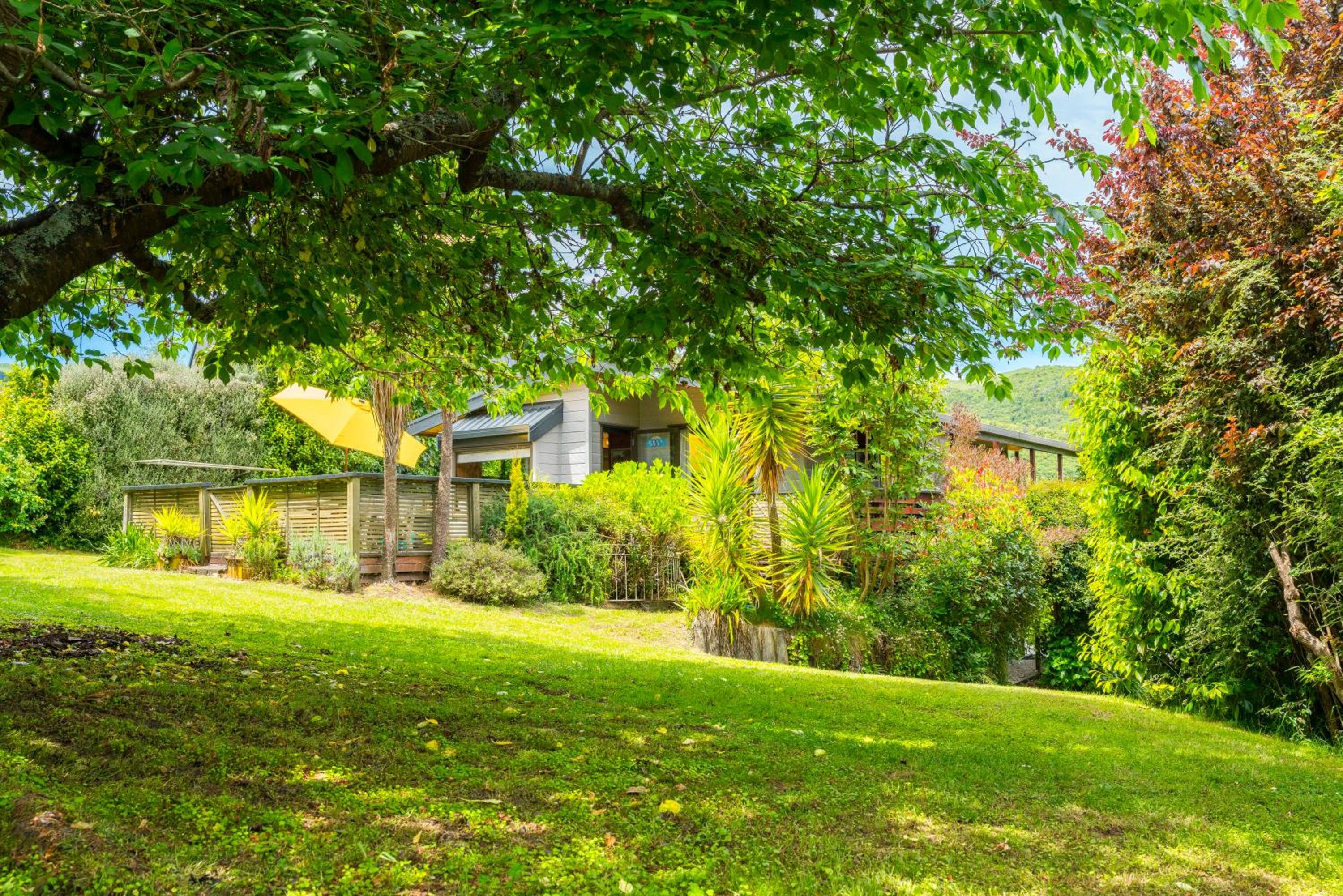 Harbour Lights - Lake Taupo Holiday Home