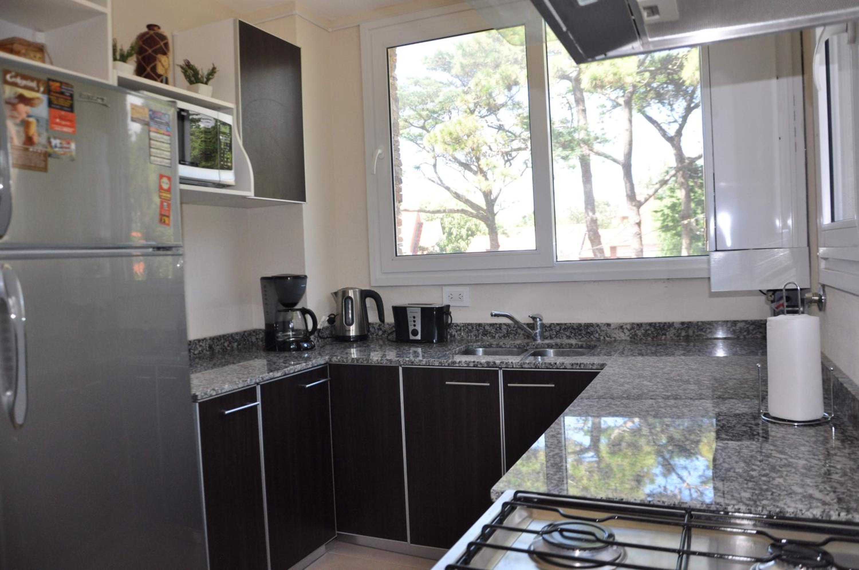 Aqualina Suites