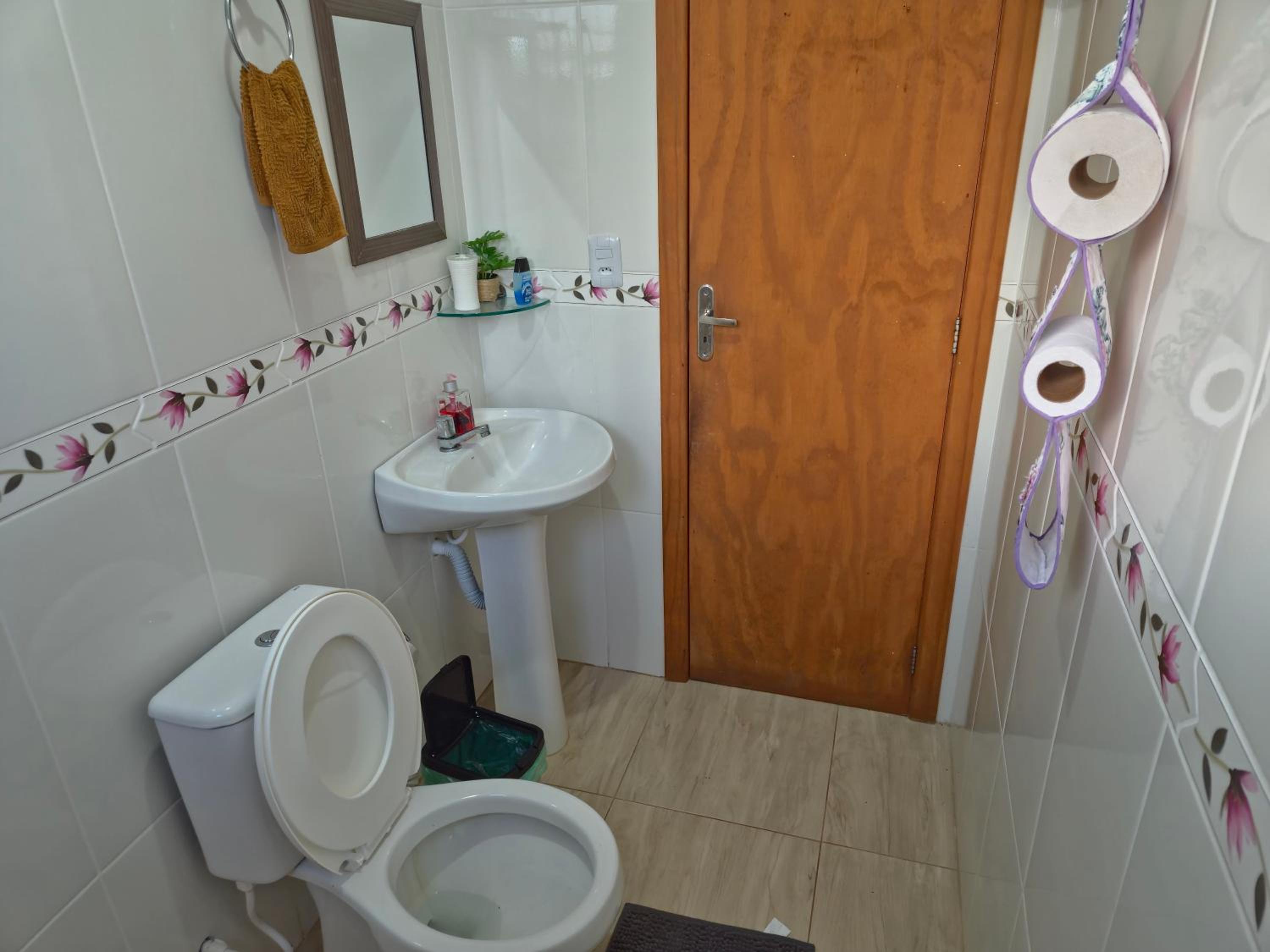 Casa com Piscina, Quiosque, Próximo ao Mar