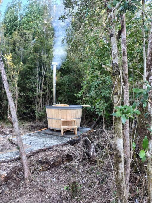 Cabaña en el bosque con opción tina caliente