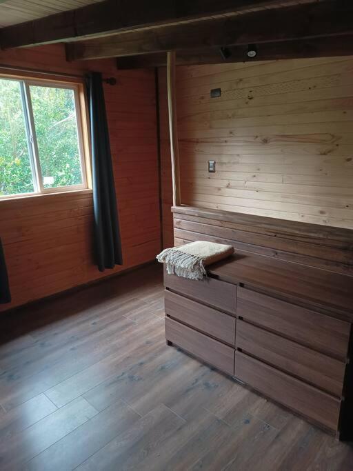 Cabaña en el bosque con opción tina caliente