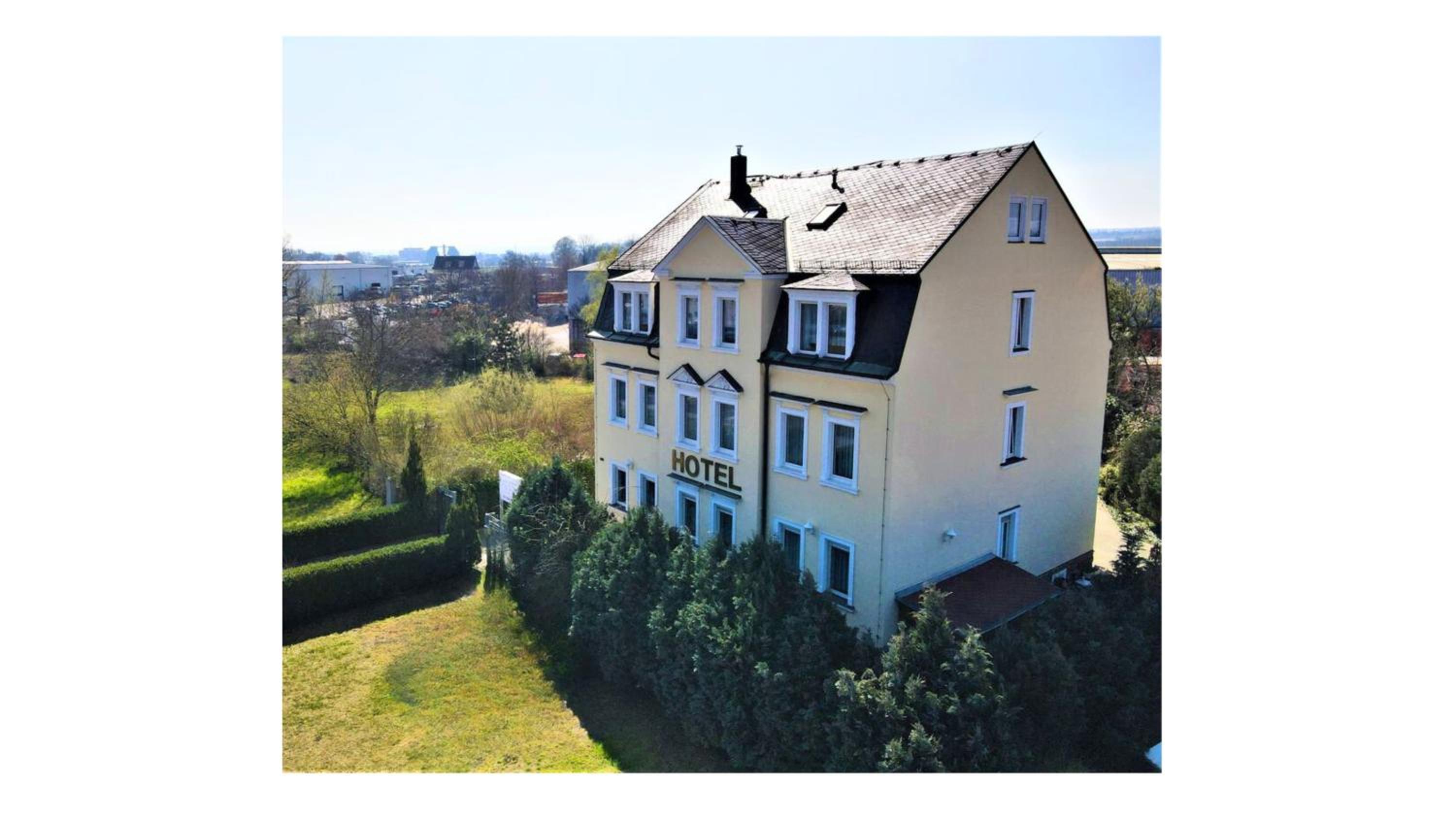 Dresden Vacations - Good Stay Aparthotel mit kostenlosen Parkplatzen - Property Image 3