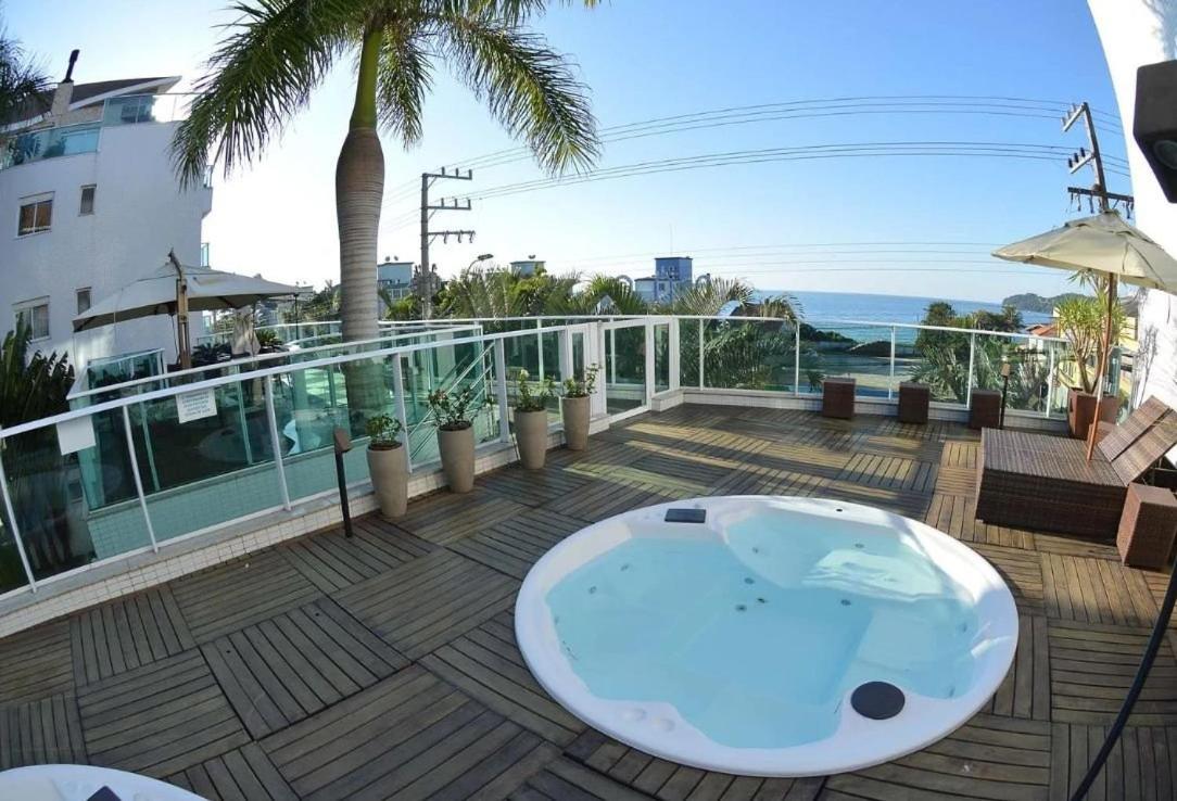 1039 - Apartamento em Condomínio Home Club - Bombinhas/SC