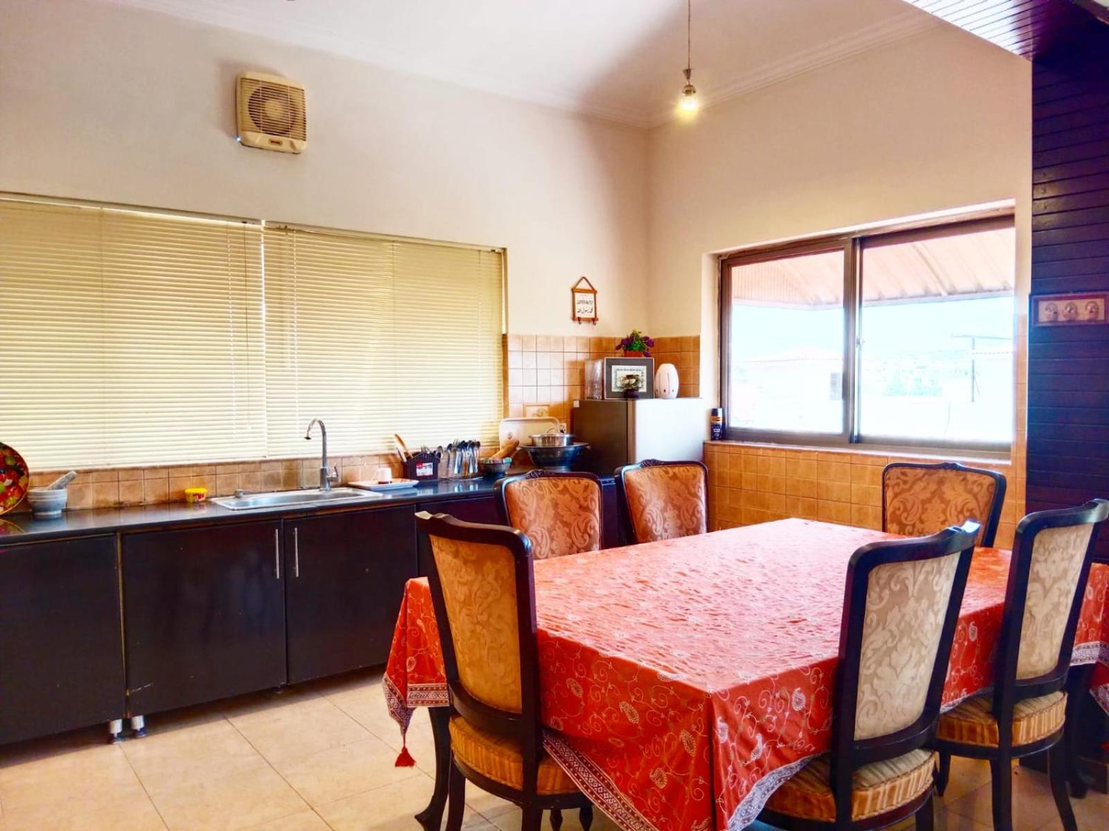Bait Ul Hassnain Kanal plus Corner 5 bedrooms organic loan, Two car porch and entrance ground,upper portion view 5
