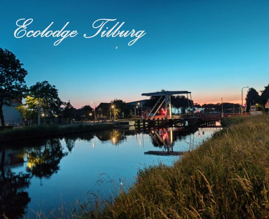 Directors room Swimmingpool Ecolodge Tilburg