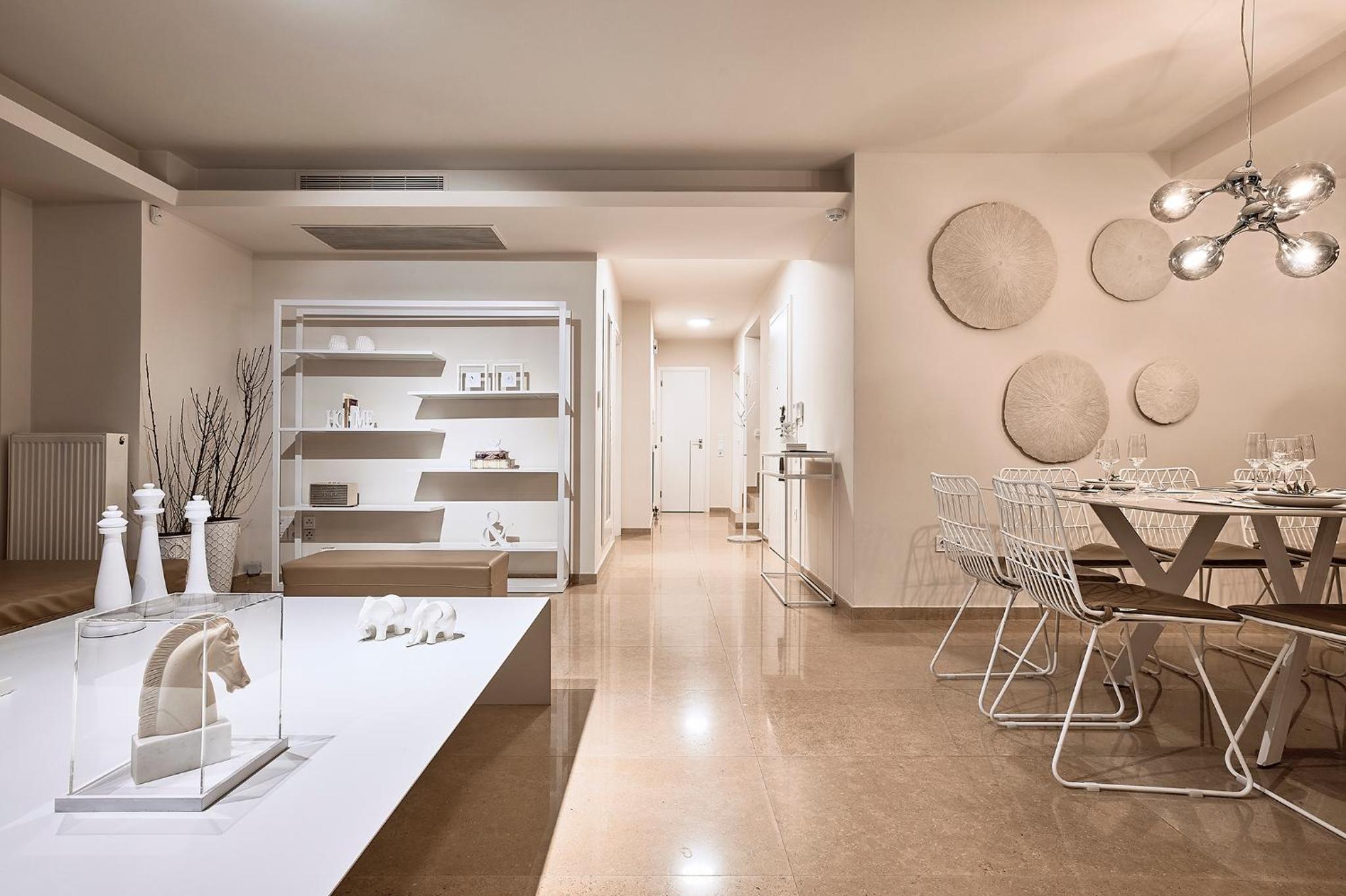 Crystal Green Properties