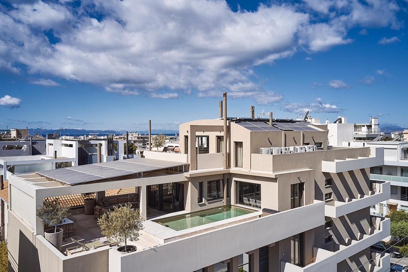 Crystal Green Properties