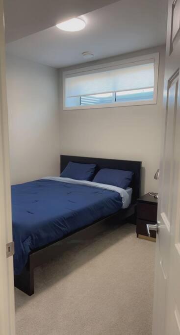 Lovely 2Bd 1Bth suite Free pking separated HVAC