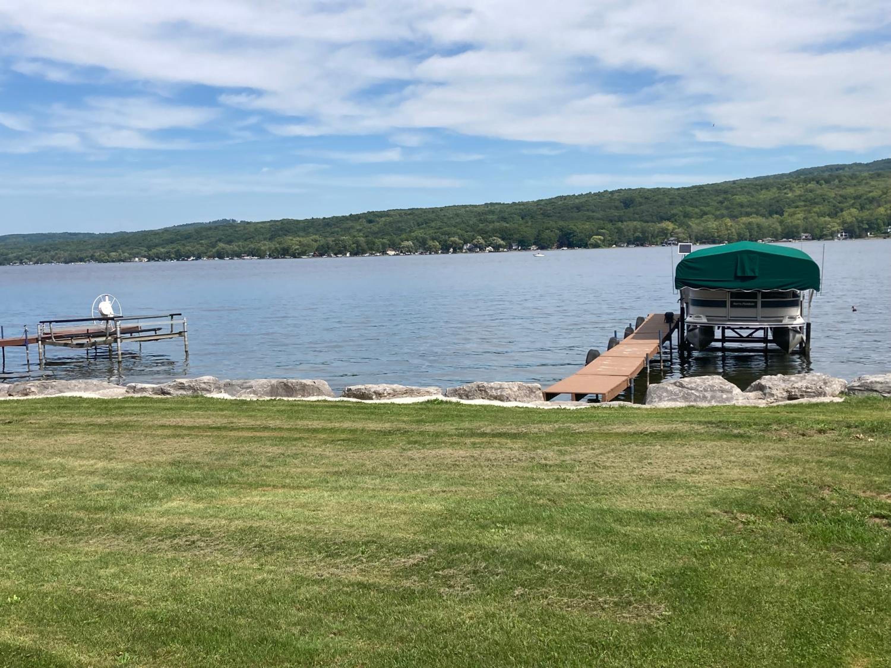 Newly renovated cottage with AC view 3
