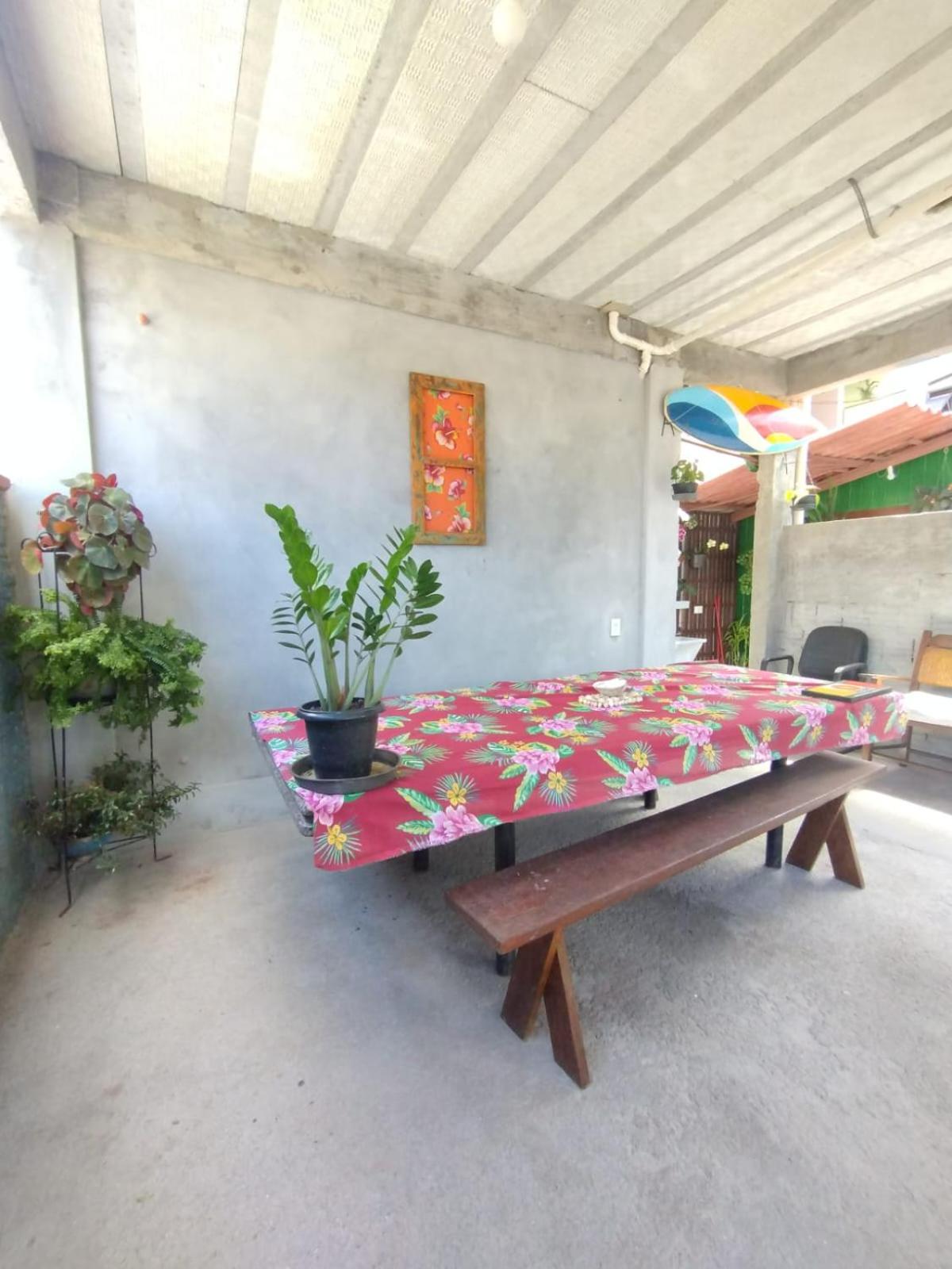 Casa aconchegante a 500 perto da praia