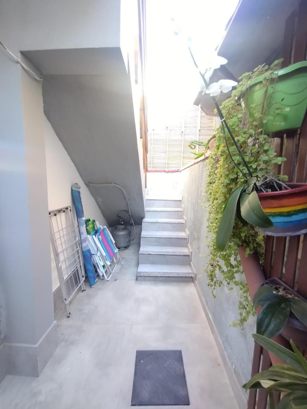 Casa aconchegante a 500 perto da praia