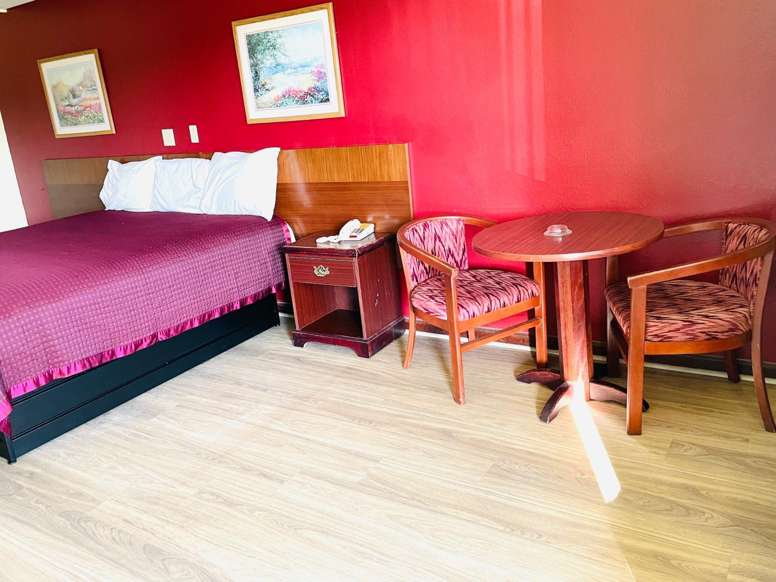 Western Inn Express view 3