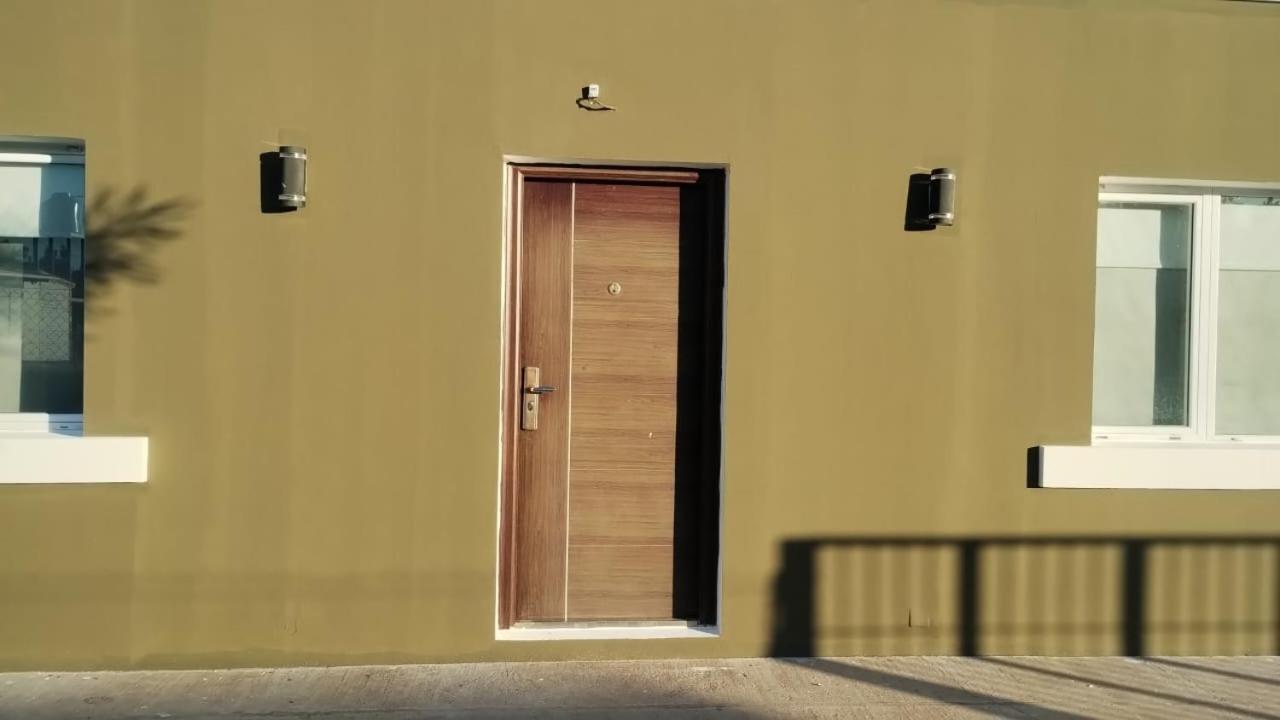 Casa con Pileta en Las Lomas