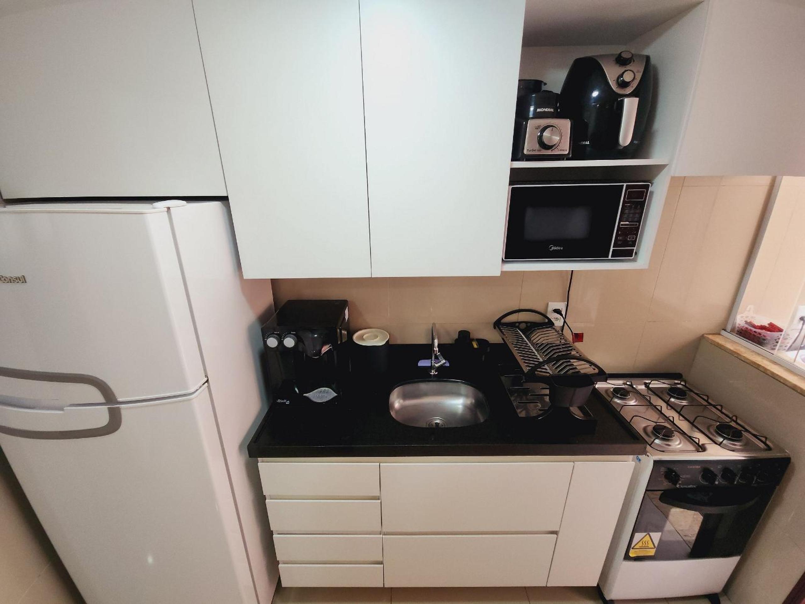 JPN09 - Duplex em cond. fechado próx. à praia