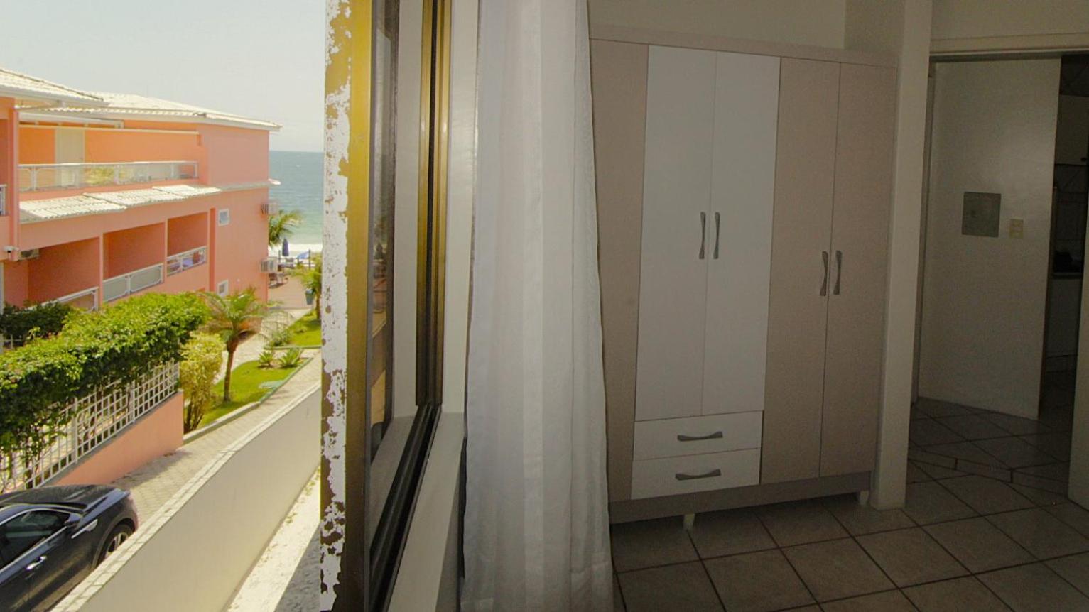 1018 Apartamento na quadra do mar um dormitório