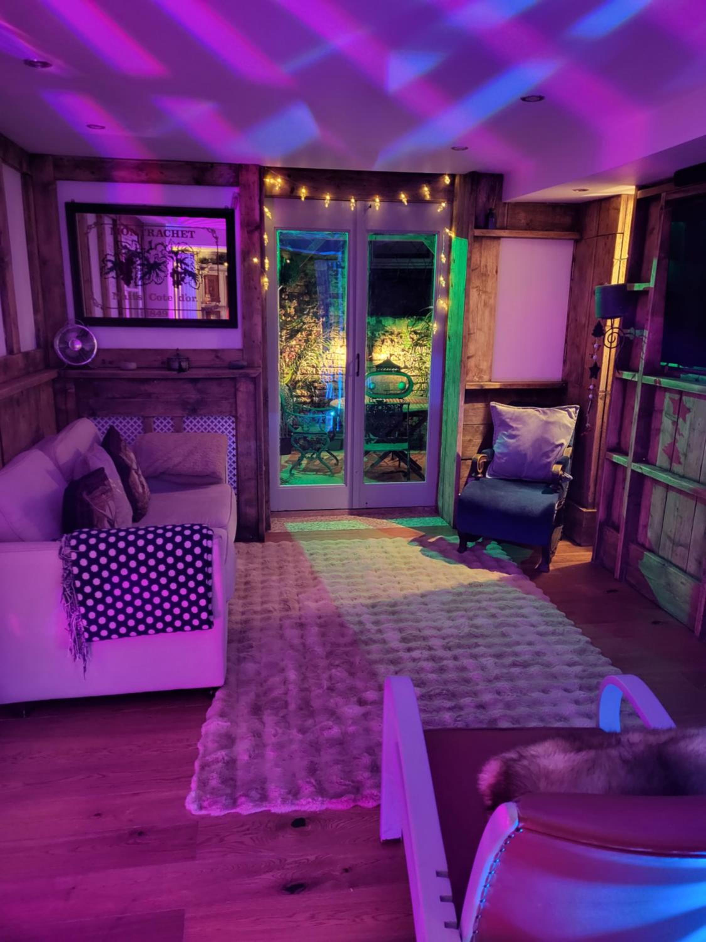 lounge