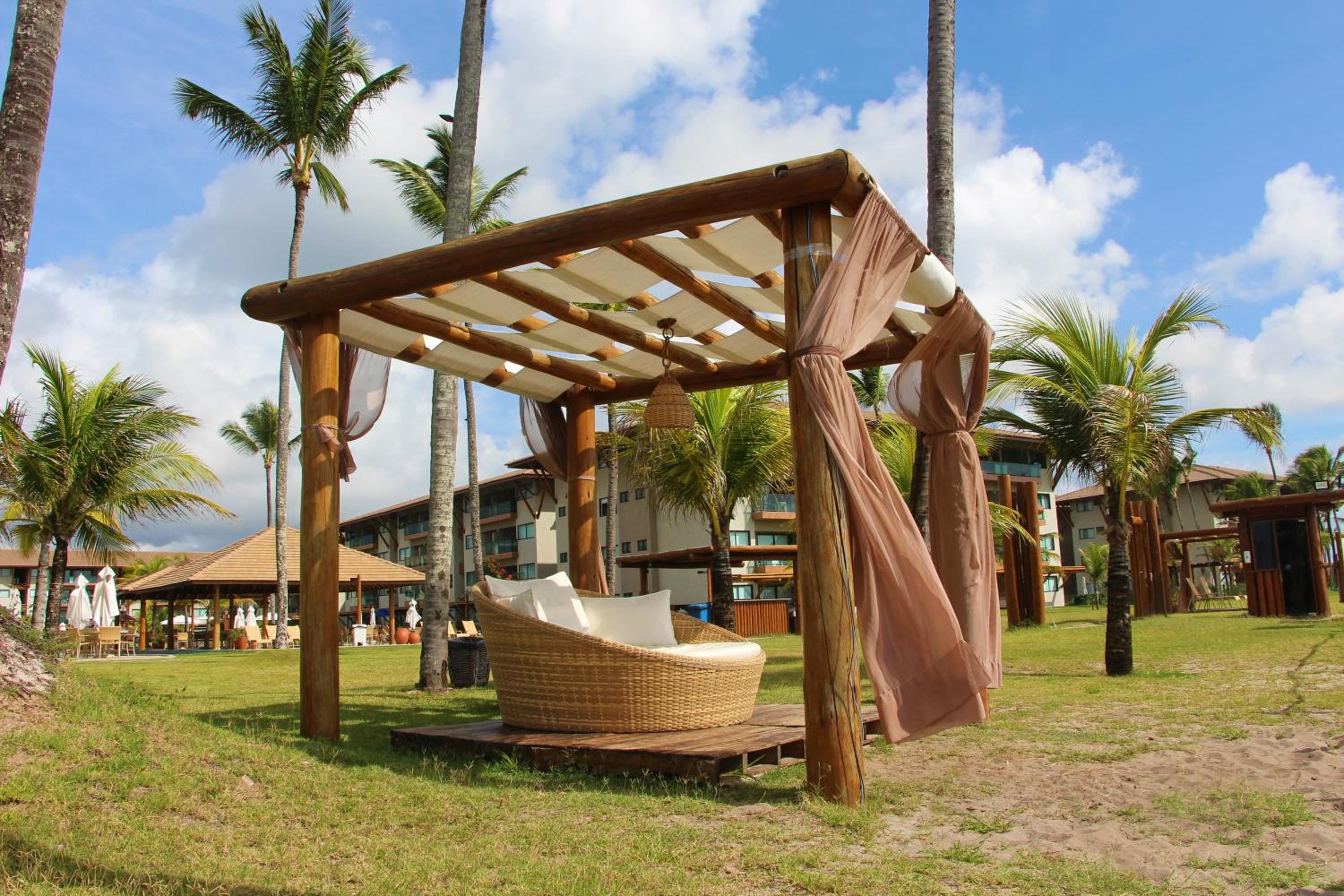 Café da manhã incluso- Polinesia Resort - Porto de Galinhas - Apartamentos com somente 1 opção de Térreo com Piscina Privativa - Acesso ao Hotel Samoa