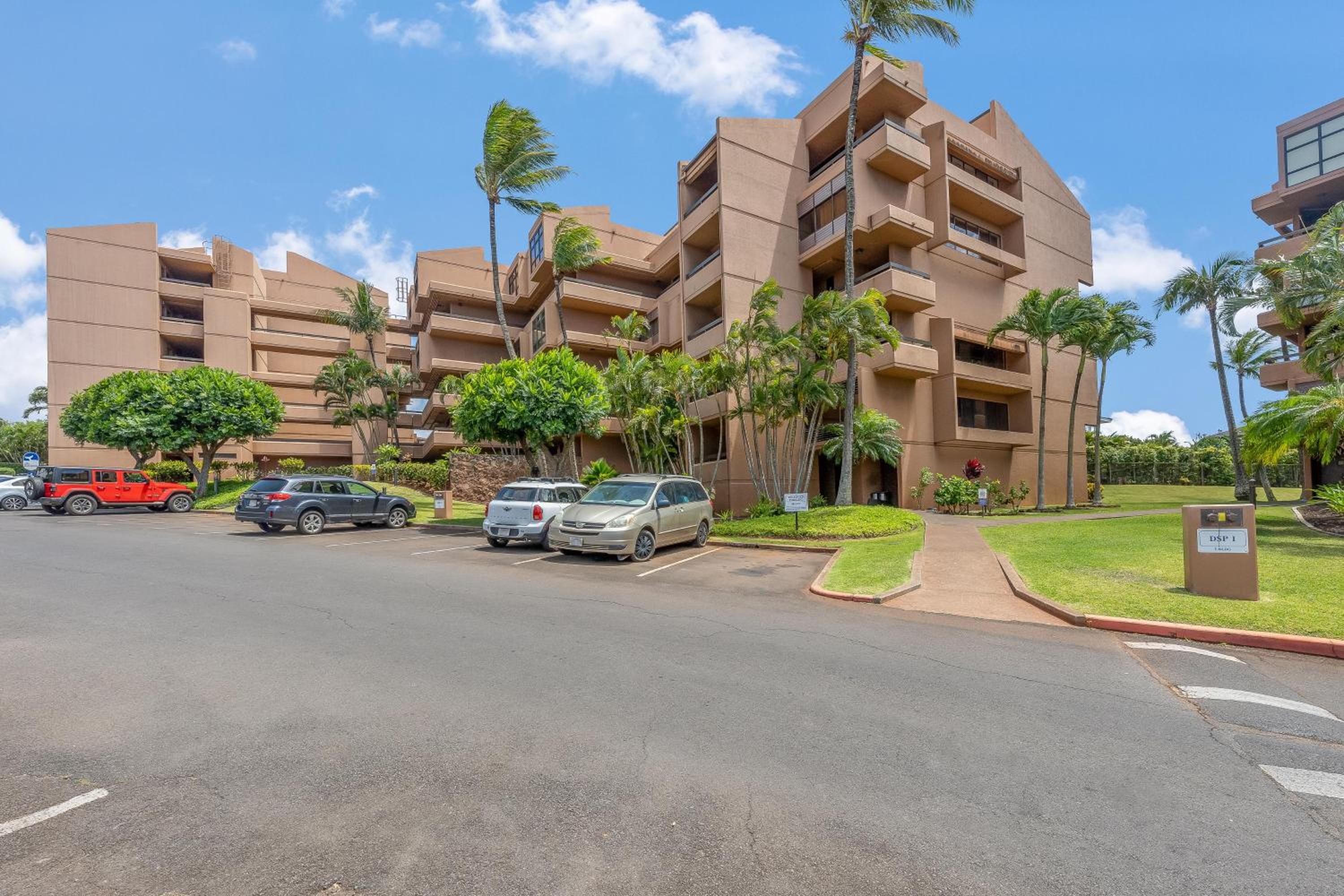 Kahana Villa E609 · KV E609 Remodeled Island Style 2BD w Ocean V