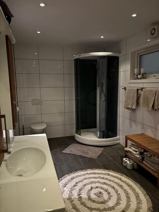 3 bedroom Villa, close to cable car, with sauna