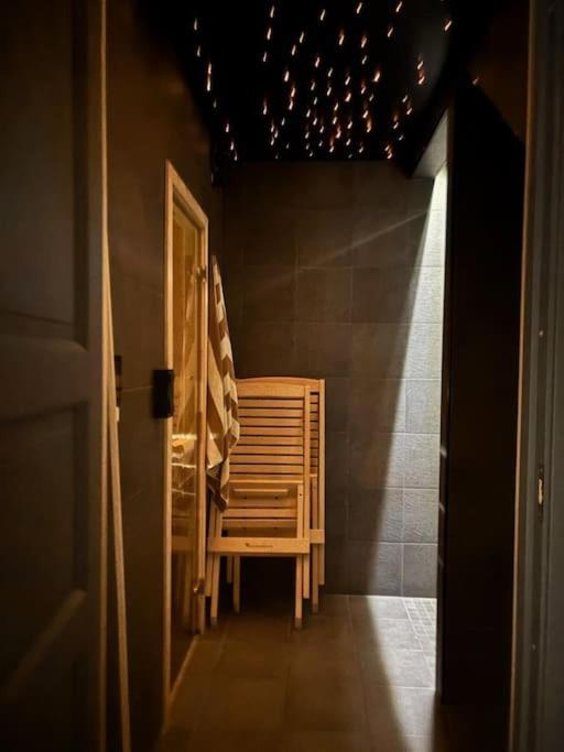 3 bedroom Villa, close to cable car, with sauna