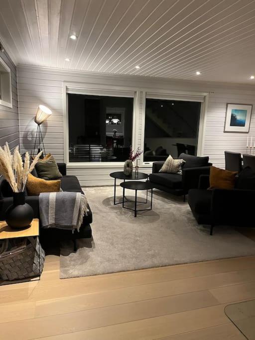 3 bedroom Villa, close to cable car, with sauna