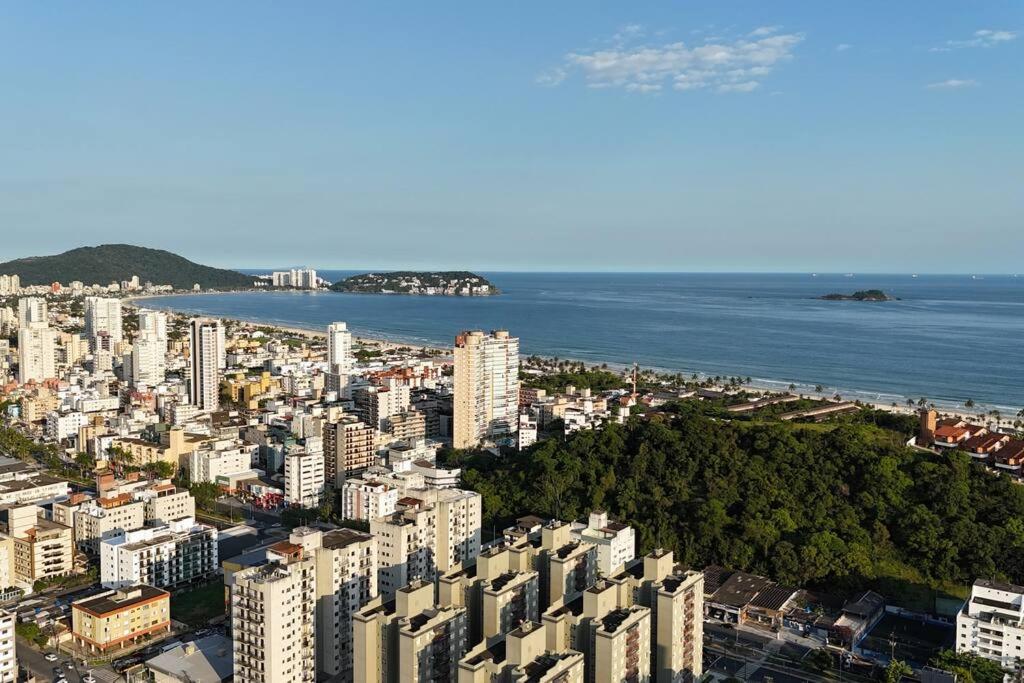 Cobertura com piscina privativa e churrasqueira
