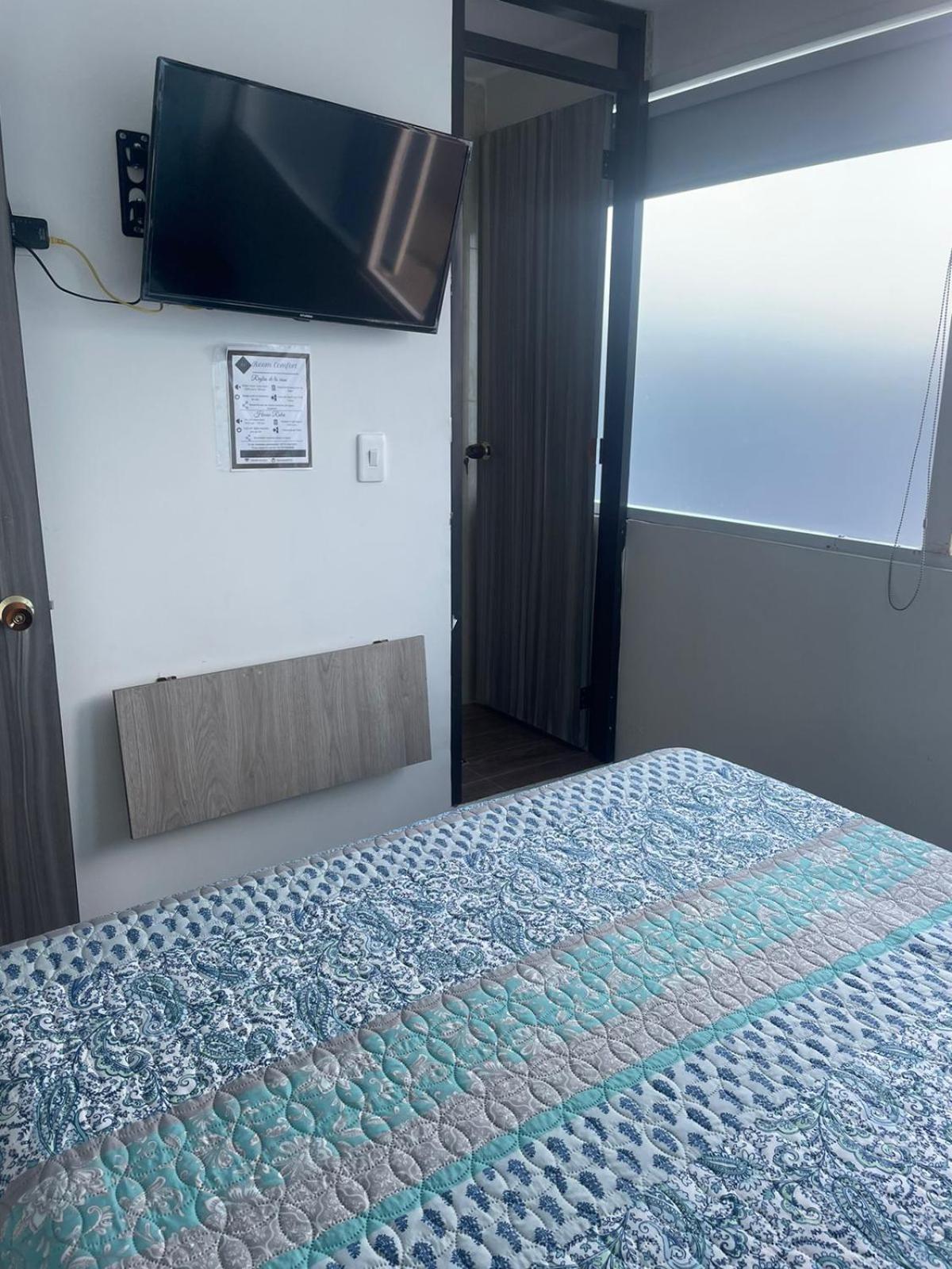 Room cerca al aeropuerto