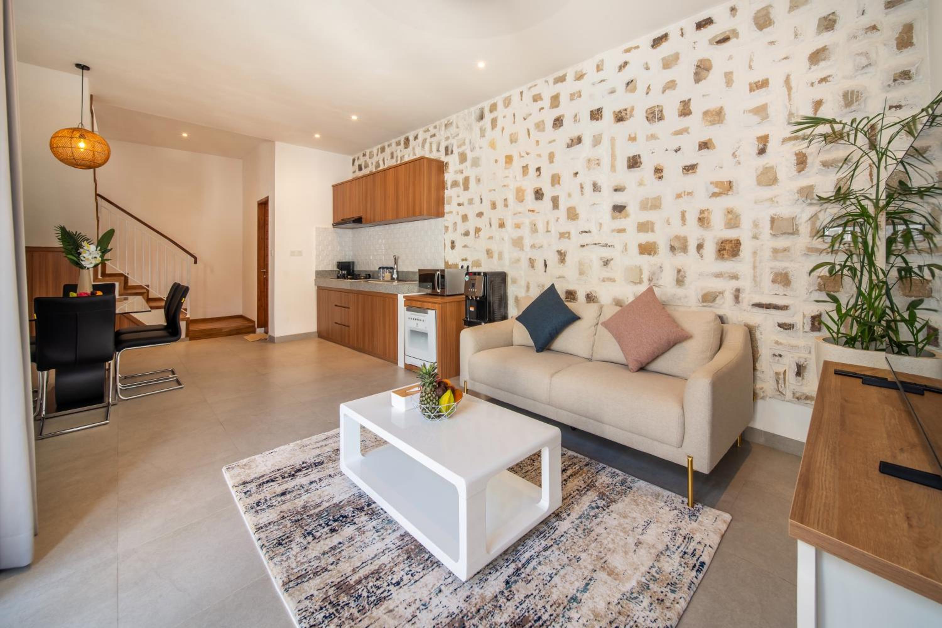 Private Villa Uluwatu - 4BR - Pool - Rooftop Sunset Bar - 7 mins to Melasti Beach