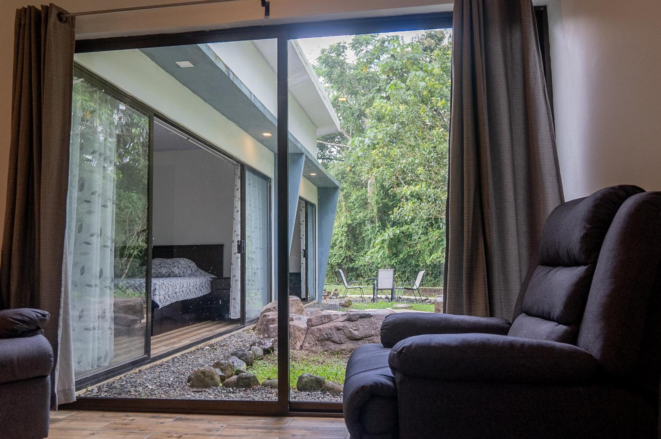 Holly House La Fortuna