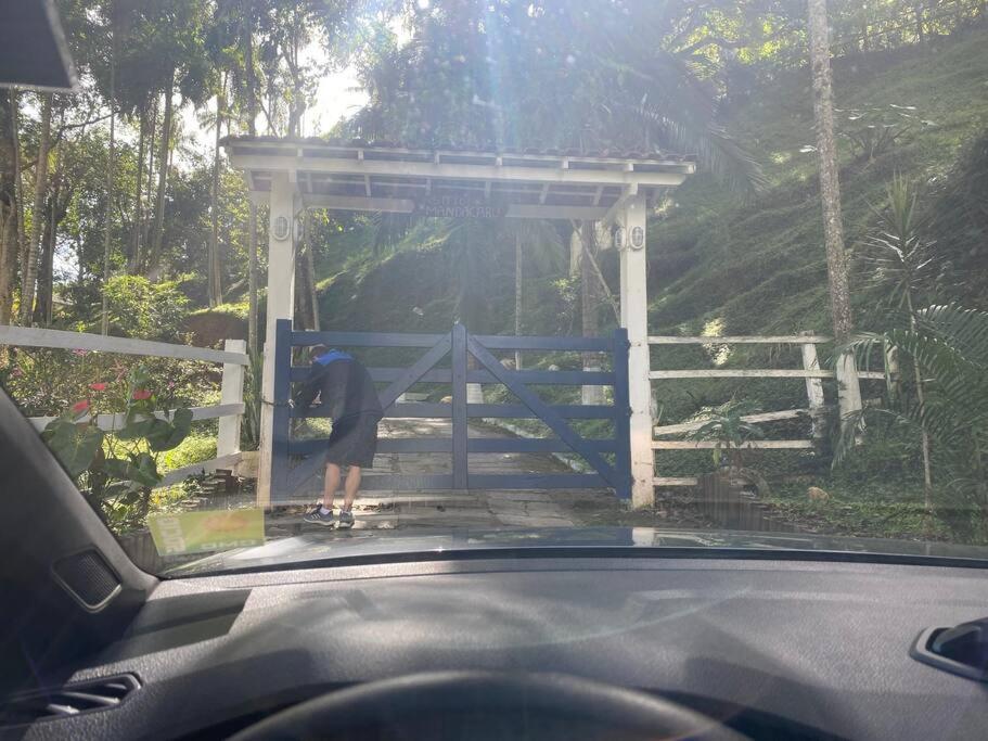 Lindo sítio com área de lazer completa!!!