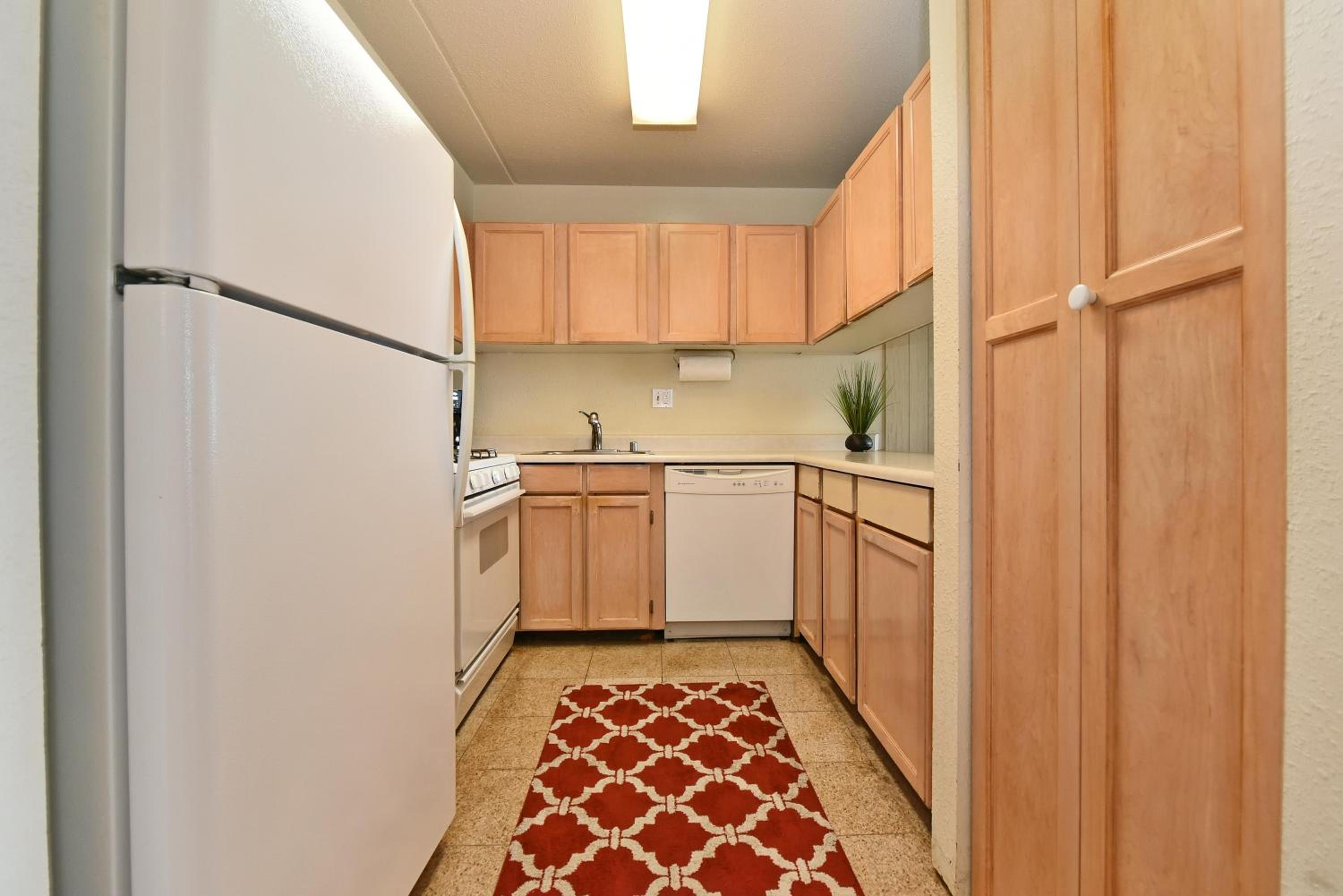 Kihei Akahi C616 · AKH C616 Cozy Condo Near Beach w Ocean View P