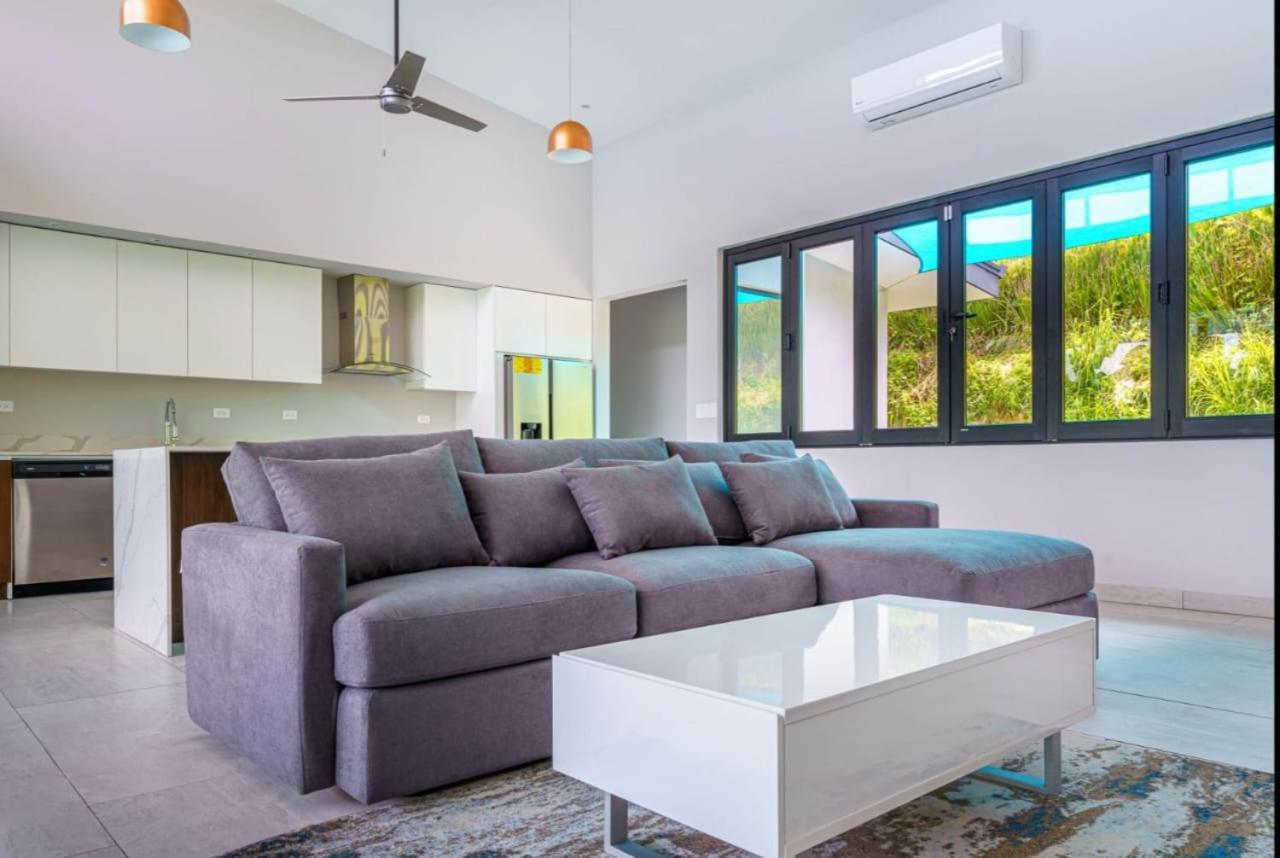 Uvita Breeze