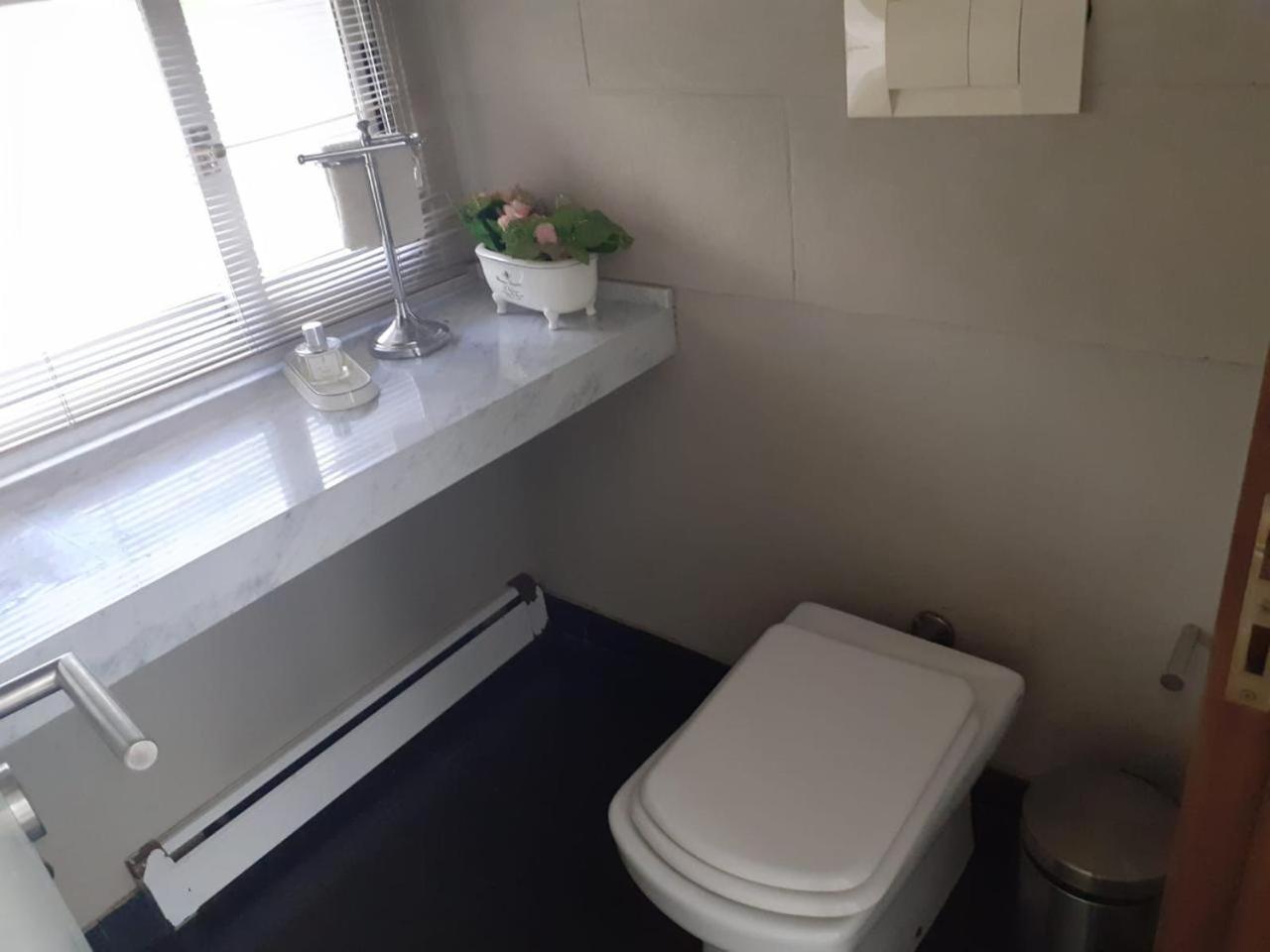 PILAR BARRIO PRIVADO con AMENITIES CASA 6 AMB CON PISCINA